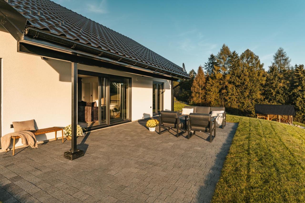 Dom Nad Zalewem Villa Czorsztyn Exteriör bild